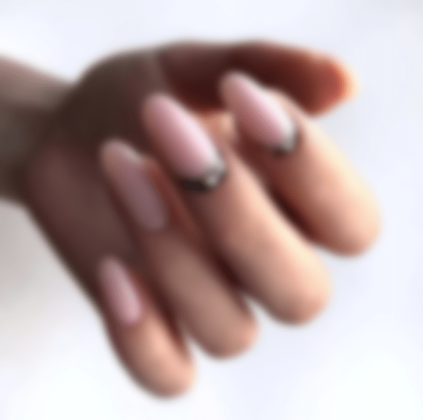 Дизайн ногтей на 8 марта 2020 - самый новый